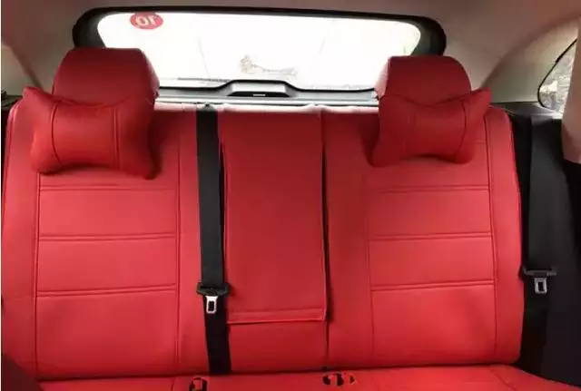 以假亂真？買眾泰送保時捷車標，教你十萬秒變百萬