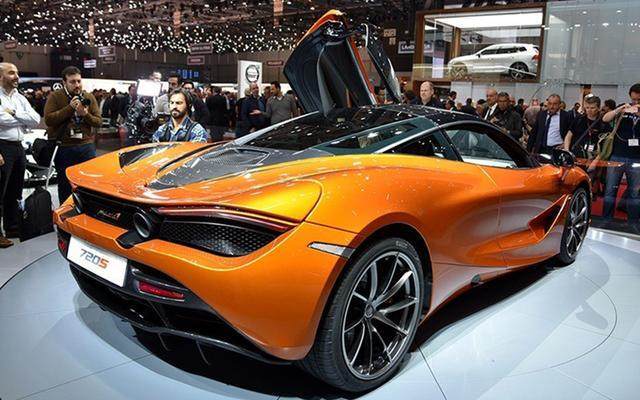 這貨與法拉利齊名，價值400萬，竟用耐克勾當車標