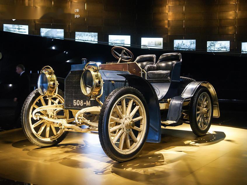 你知道嗎？奔馳車標并不是三叉星