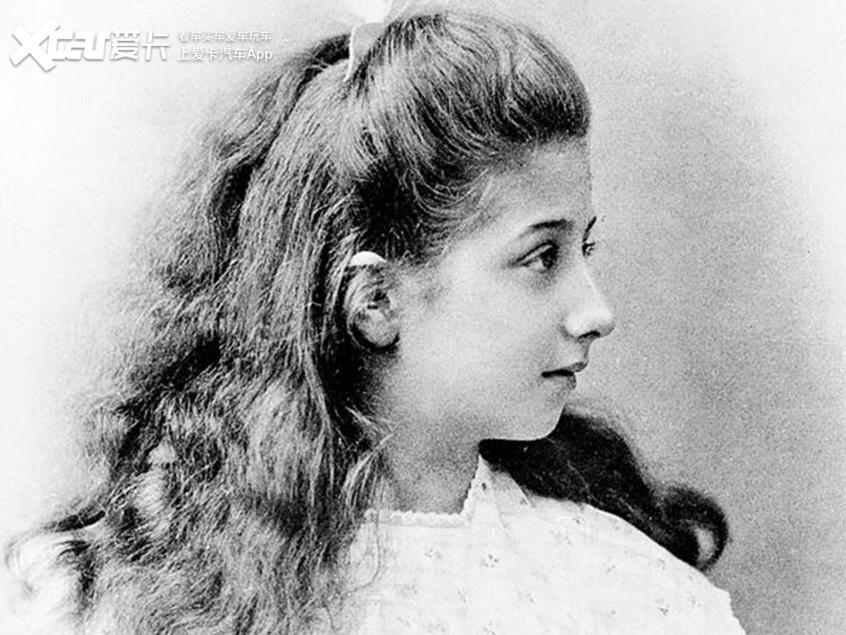 你知道嗎？奔馳車標并不是三叉星