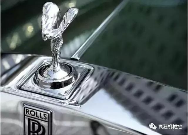 勞斯萊斯車標(biāo)一碰就自動(dòng)收回，怎么做到的？