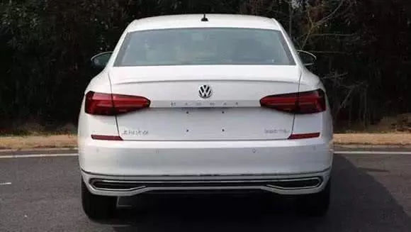 請扶好你們的方向盤，這些車標下帶字母的大眾車要上路了！