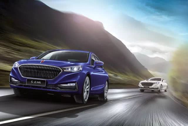 紅旗終于覺醒，全新車標＋勞斯萊斯設計師，不足15萬，不火都難