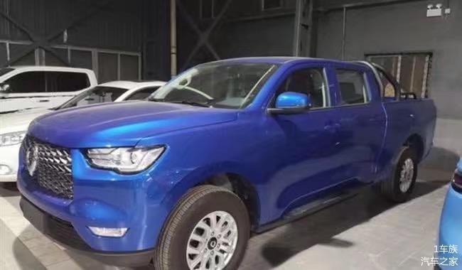 長城炮實車已到店了，上市在即，采用新車標(biāo)，提供多種版本！