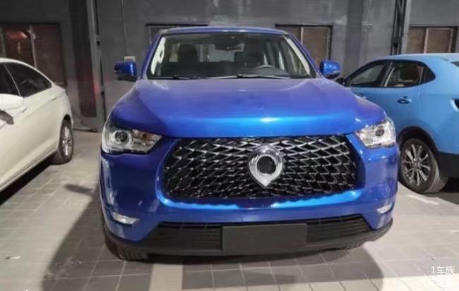 長城炮實車已到店了，上市在即，采用新車標(biāo)，提供多種版本！