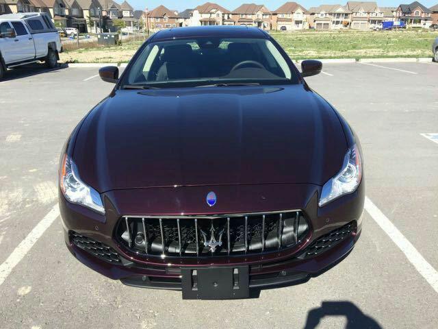 來自意大利的轎跑，糞叉的車標絕對不會掉面兒。