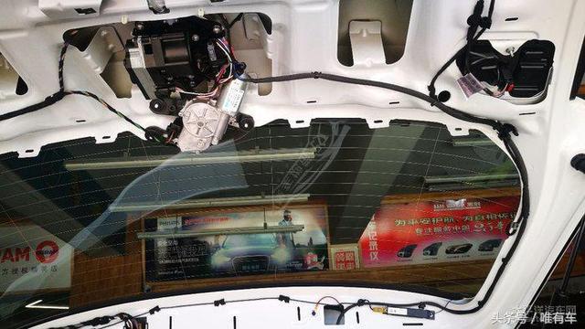 高爾夫升級(jí)原廠車標(biāo)翻蓋倒車攝像頭