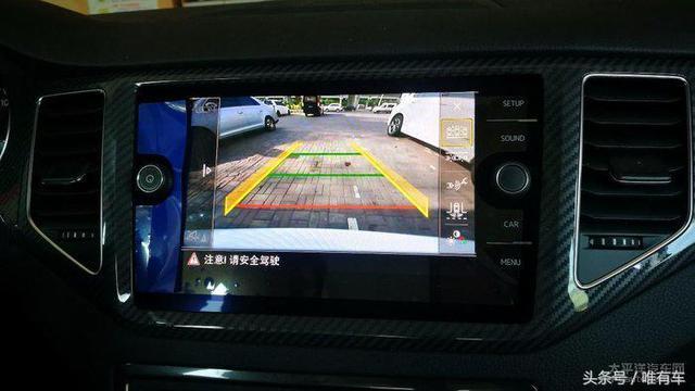 高爾夫升級(jí)原廠車標(biāo)翻蓋倒車攝像頭