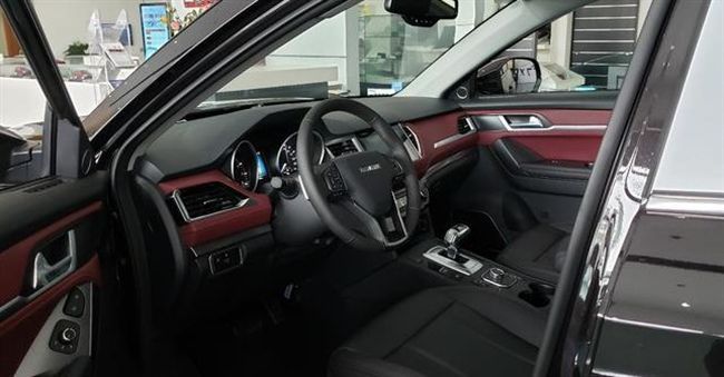 19款哈弗H6 Coupe到店，國六動力+電子檔桿，新車標夠勁！