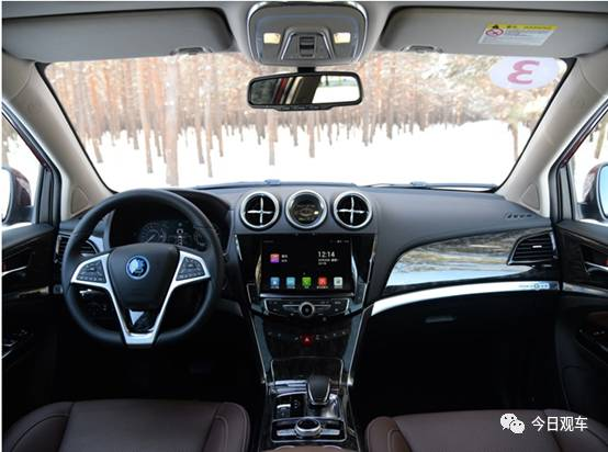 換了車標 改了尺寸 2017款比亞迪唐就耐撞了？