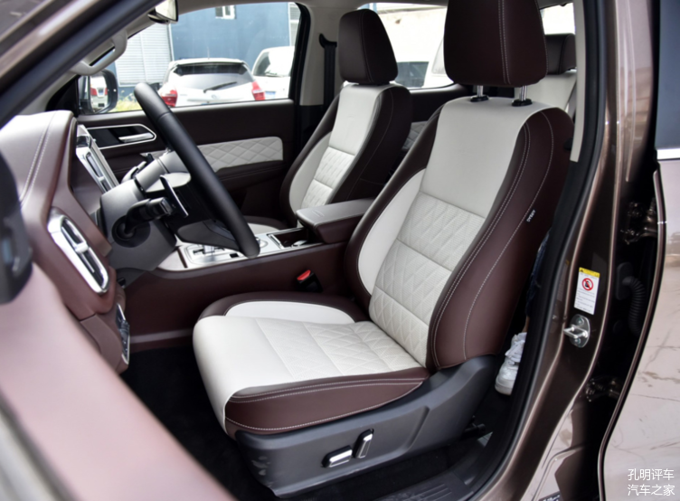 長城炮價格出爐，新車標成為賣點？帶鎖的越野版或超15萬