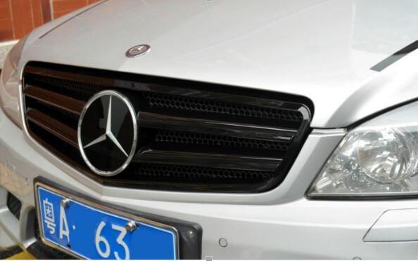 以車標位置判斷車主身份？