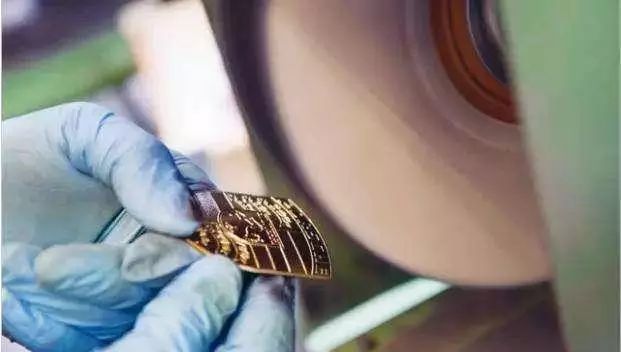 保時捷為什么貴？看車標就知道了！