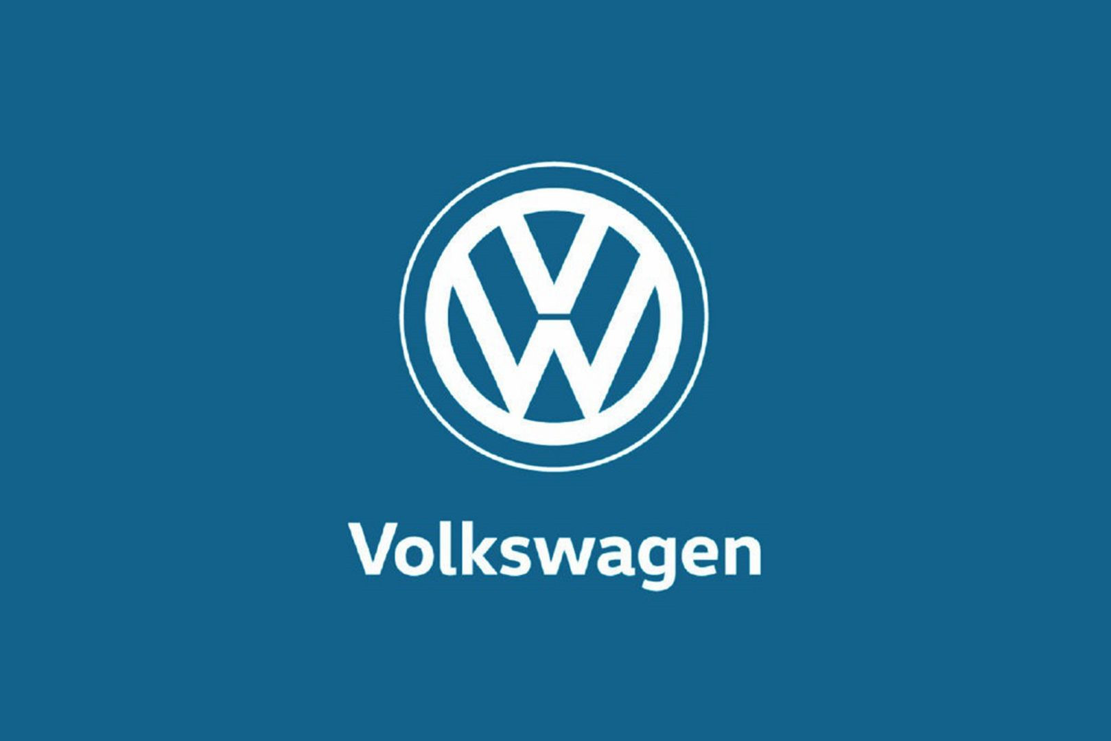 大眾新車標來了，立體標被扁平標取代，網(wǎng)友：連車標都減配了