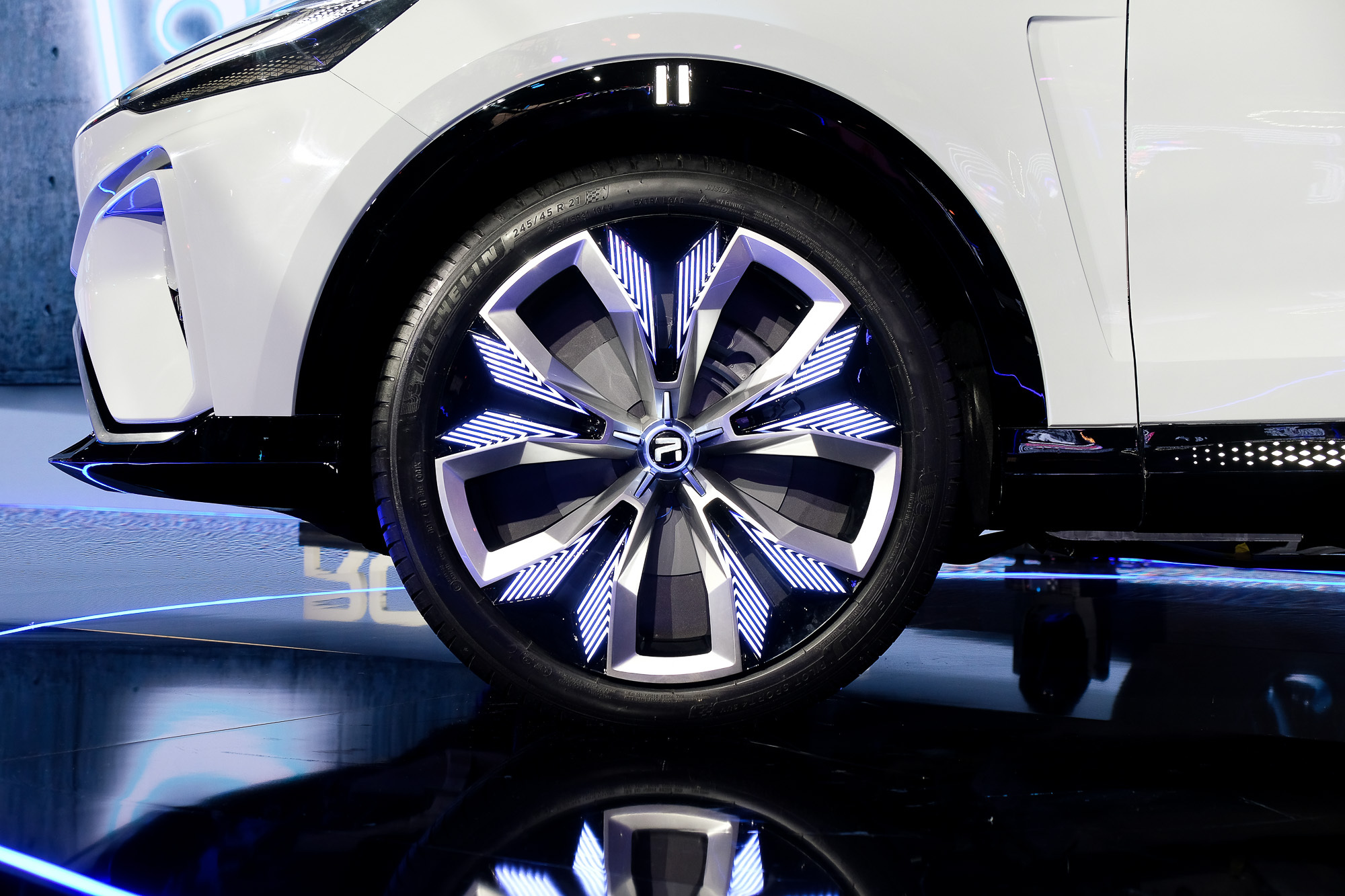 開啟品牌新紀元 榮威品牌日發(fā)布多款重磅新車