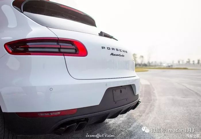 小哥花了一輛macan的錢來改裝新提的車，尤其那個輪轂。。。。。