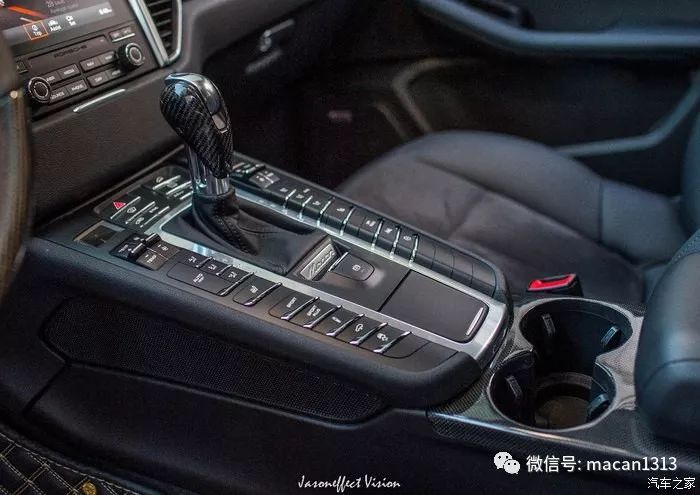 小哥花了一輛macan的錢來改裝新提的車，尤其那個輪轂。。。。。