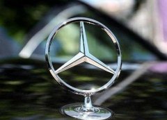 奔馳「立標」和「平面車標」