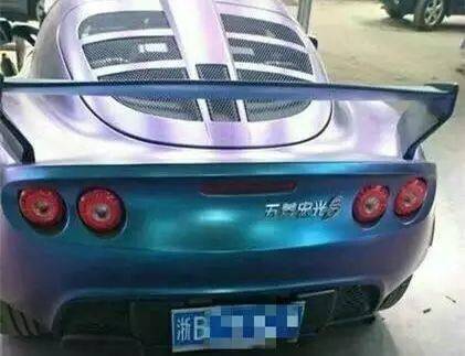 因為手癢一不小心搜索了某寶的車標銷售，結果發現……