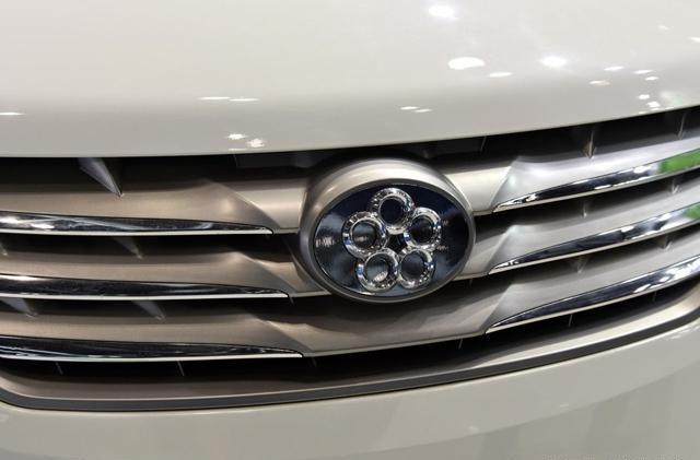 董明珠造車成功了，充電僅15分鐘，車標比奧迪多出一個環