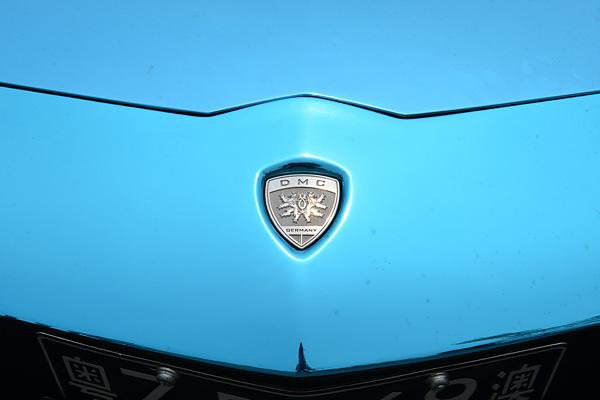 蘭博基尼龍年限量版，全球僅10臺，連車標都換了！