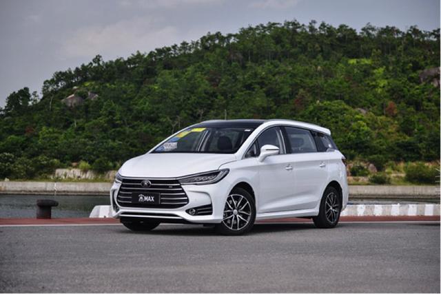 Build Your Dreams 成真，換掉車標(biāo)，采用新造型，終于要騰飛了