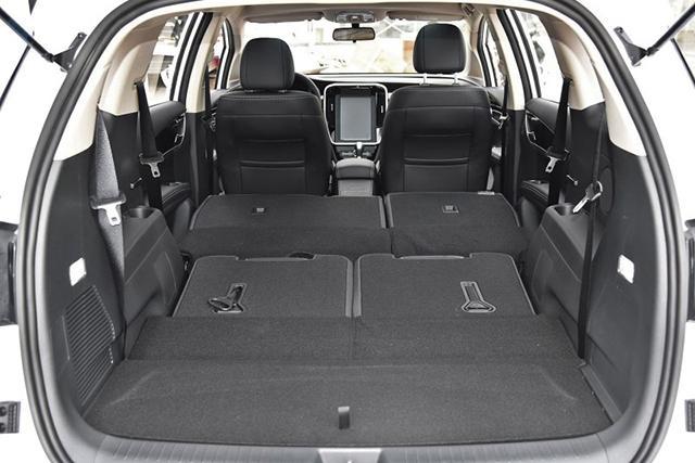 Build Your Dreams 成真，換掉車標(biāo)，采用新造型，終于要騰飛了