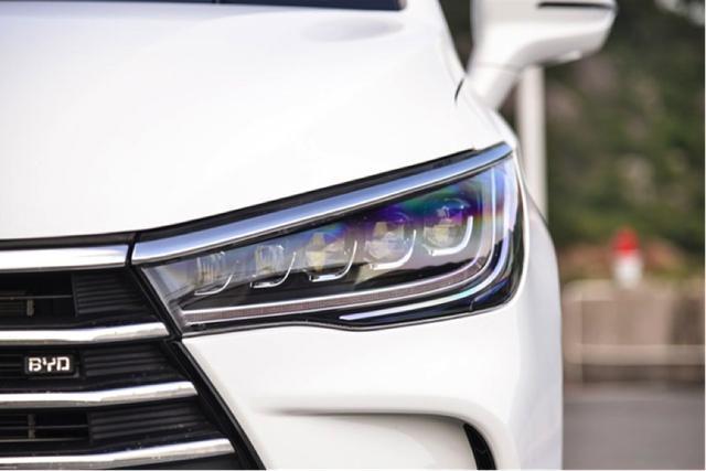 Build Your Dreams 成真，換掉車標(biāo)，采用新造型，終于要騰飛了