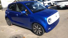 歐拉R1實車曝光，車標一塊黑