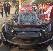 賣1200萬用耐克勾當車標,車標