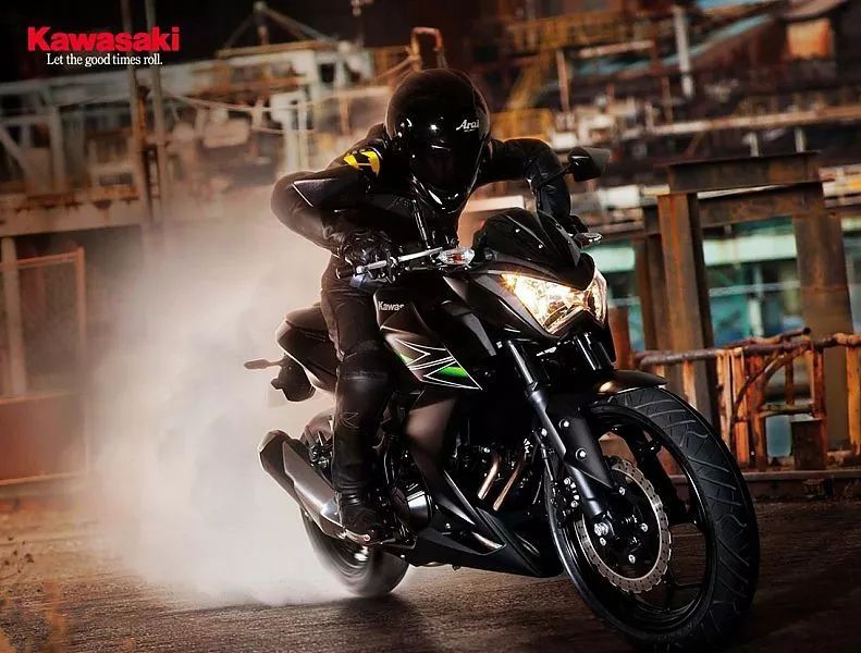 實話： 撕掉寶馬G310R的車標(biāo)...