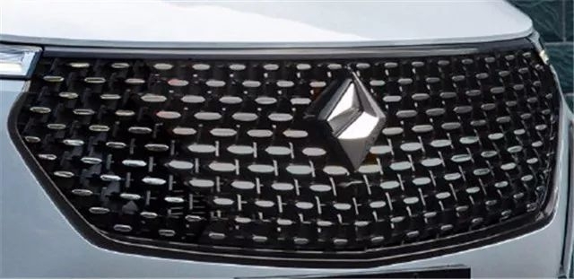 寶駿終于換車標了！！！