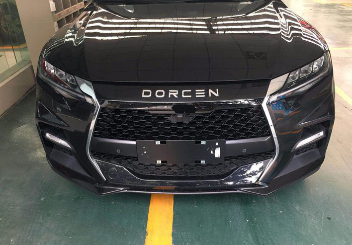 國產(chǎn)又一全新品牌誕生，車標(biāo)6個字母，新車比奧迪路虎霸氣！