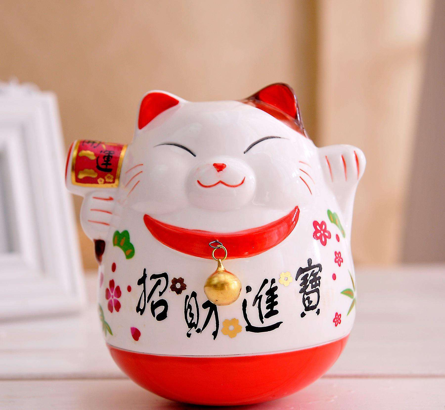 為什么勞斯萊斯輪轂上的車標可以直立不動？原來是這么回事！