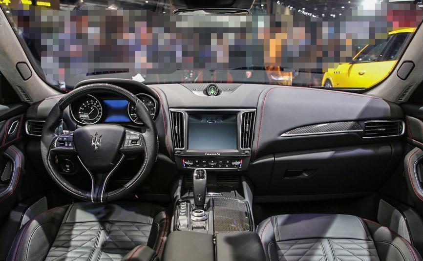 豪車界的標桿，車標彰顯身份，長超5020mm，只要96萬起！