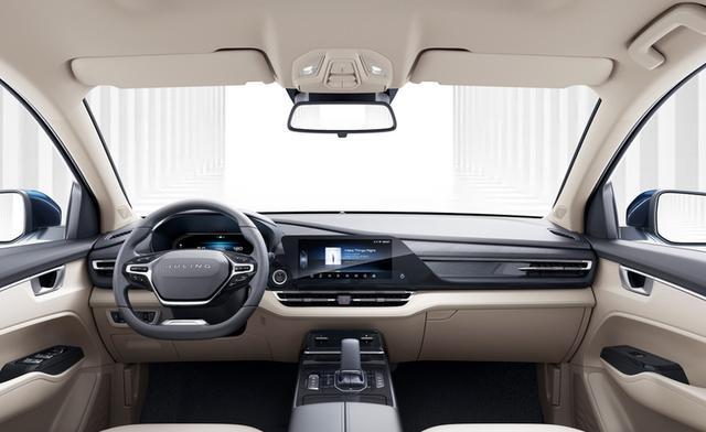 懸浮車頂還帶獨(dú)立腿托，五菱又一款神車要來了