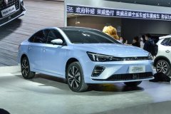 除了換裝R車標還有啥亮點？榮