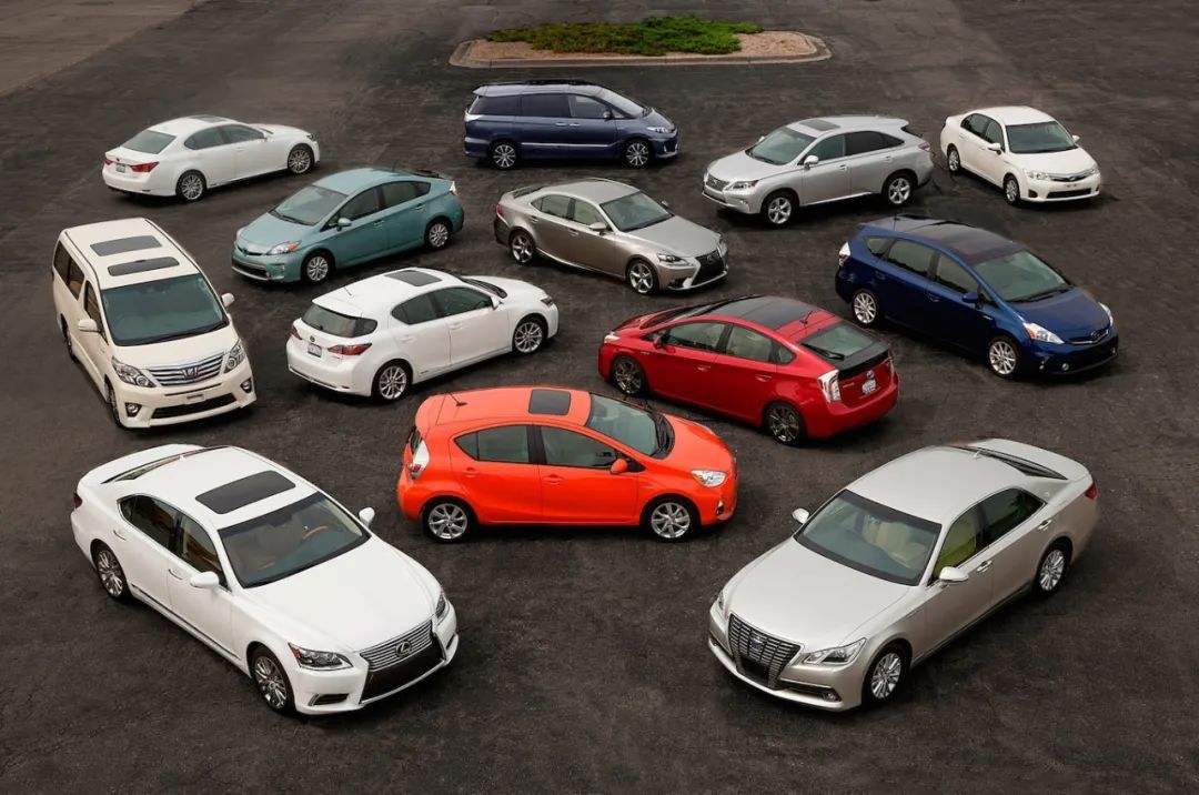 “皇冠?”停產(chǎn)，我爹說他的青春結(jié)束了