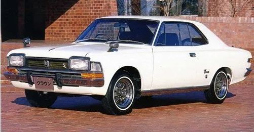 “皇冠?”停產(chǎn)，我爹說他的青春結(jié)束了