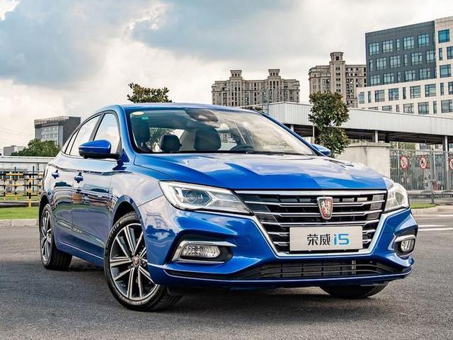 首款R標(biāo)車型上市，榮威R ER6能否一炮而響？