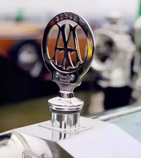 超罕見的豪車立體車標，90%你都沒見過！