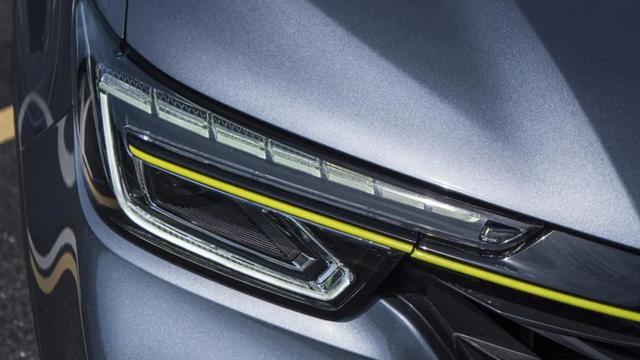 針尖對麥芒，榮威RX5 PLUS對比長安CS75 PLUS，誰更值得買？