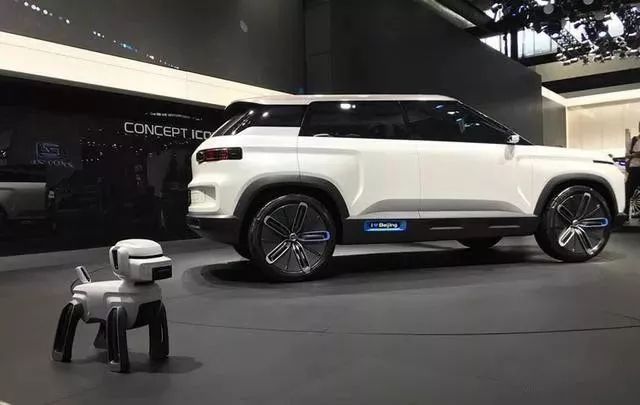 吉利汽車換新LOGO了？