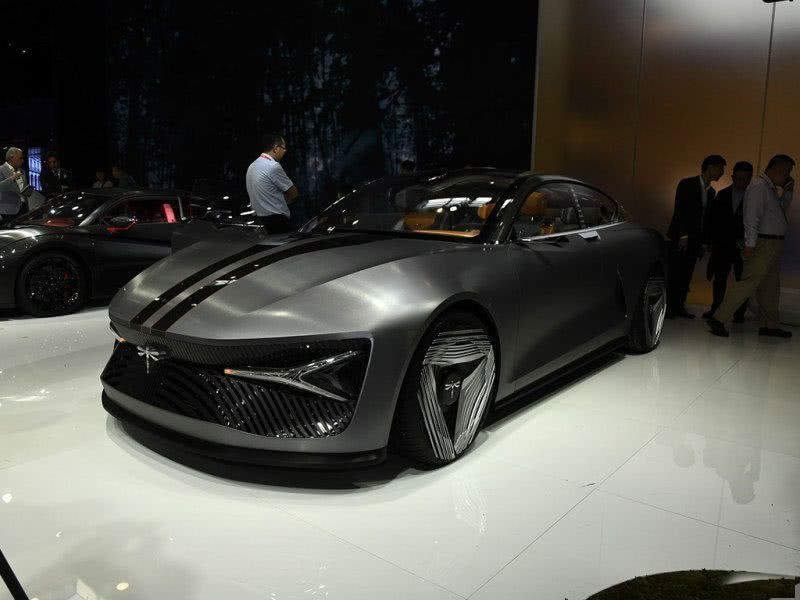 顏值比保時捷漂亮，附帶蜻蜓Logo，這輛轎跑國產必火！