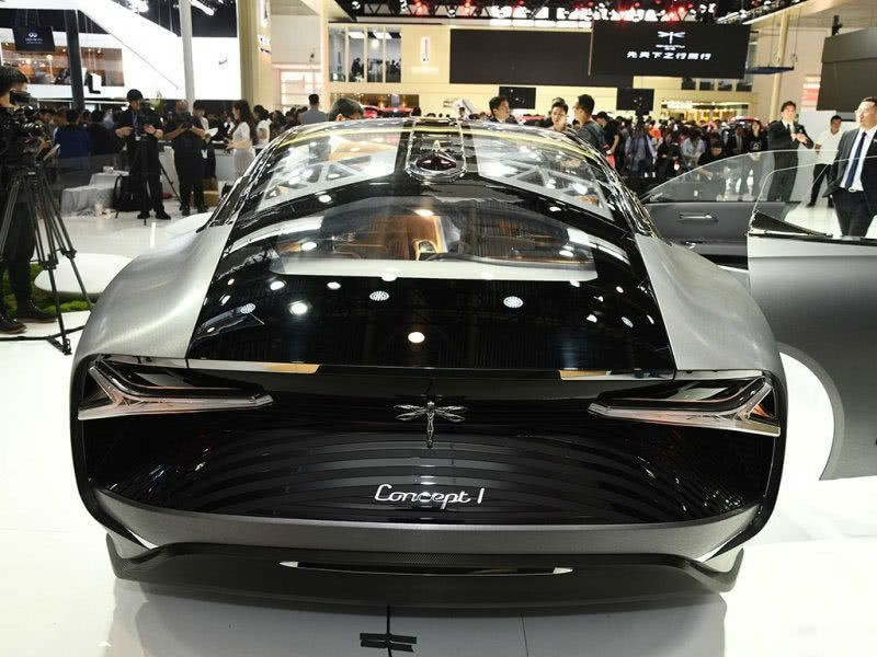 顏值比保時捷漂亮，附帶蜻蜓Logo，這輛轎跑國產必火！