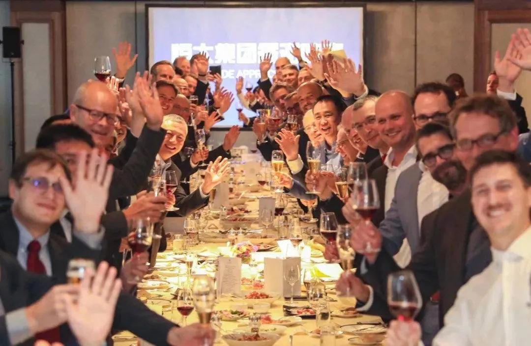 恒大一口氣推出6款車，網友：果然是人人見人人哇