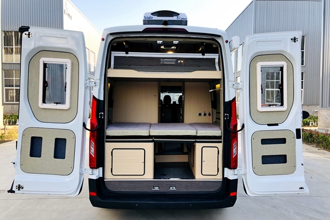 說實話！25.98萬-36.98萬 選V90自動擋B型房車 行內人也有些懵！ 