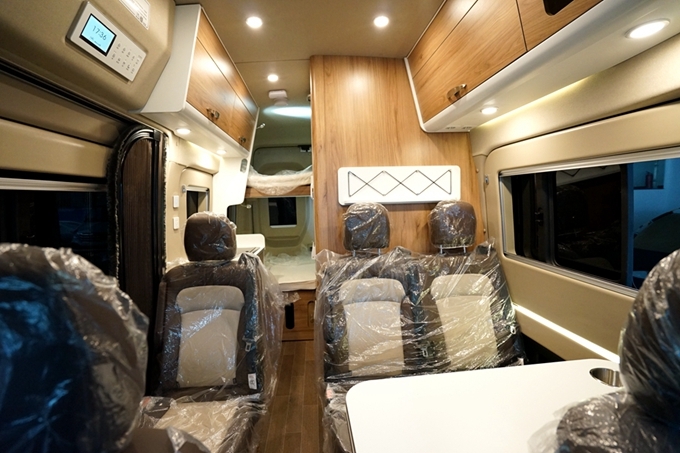 說實話！25.98萬-36.98萬 選V90自動擋B型房車 行內人也有些懵！ 