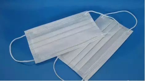 幾招教你輕松去除車尾標！