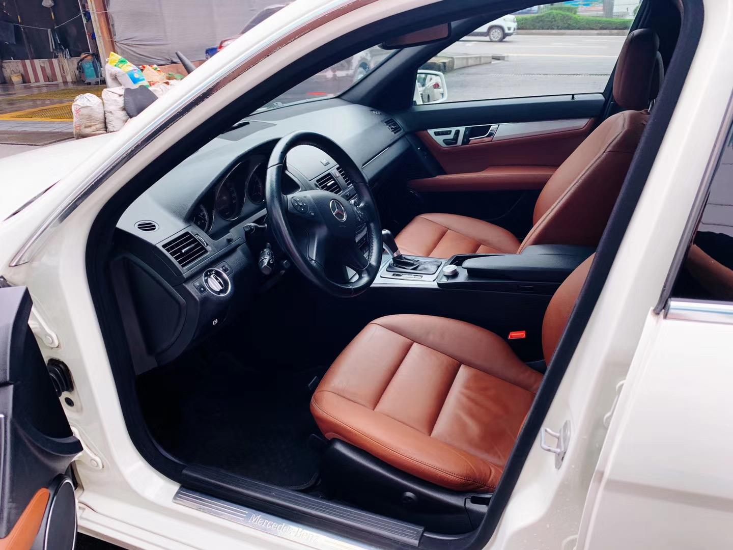 2011年奔馳C200旅行版10萬公里里程數 極品車況